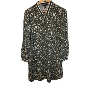 Ladies Size 16 - Green/Black/White Graphic Print Long Sleeve Dress w/ Zipper Det